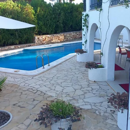 Mindoro Apartman